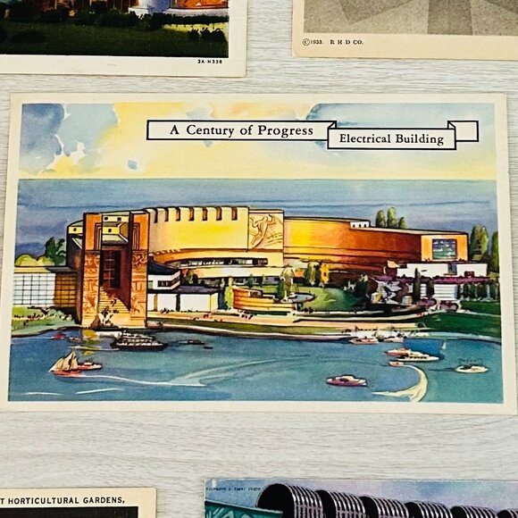 Art Deco Chicago Postcards - Picture 2 of 8
